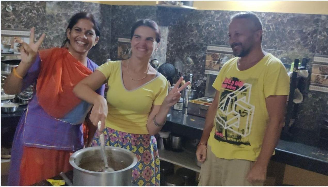 Black Pepper Home Stay Udaipur Kültér fotó