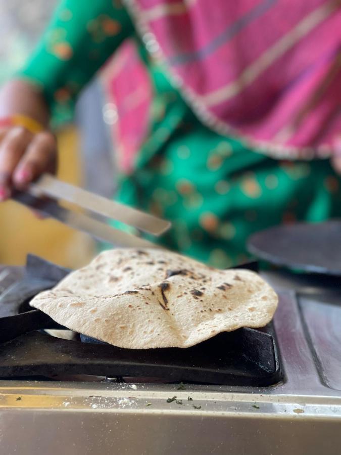 Black Pepper Home Stay Udaipur Kültér fotó
