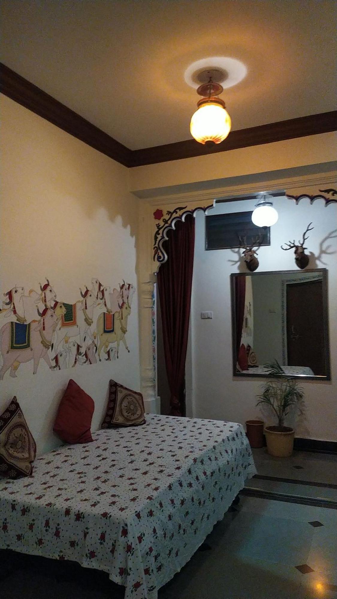 Black Pepper Home Stay Udaipur Kültér fotó
