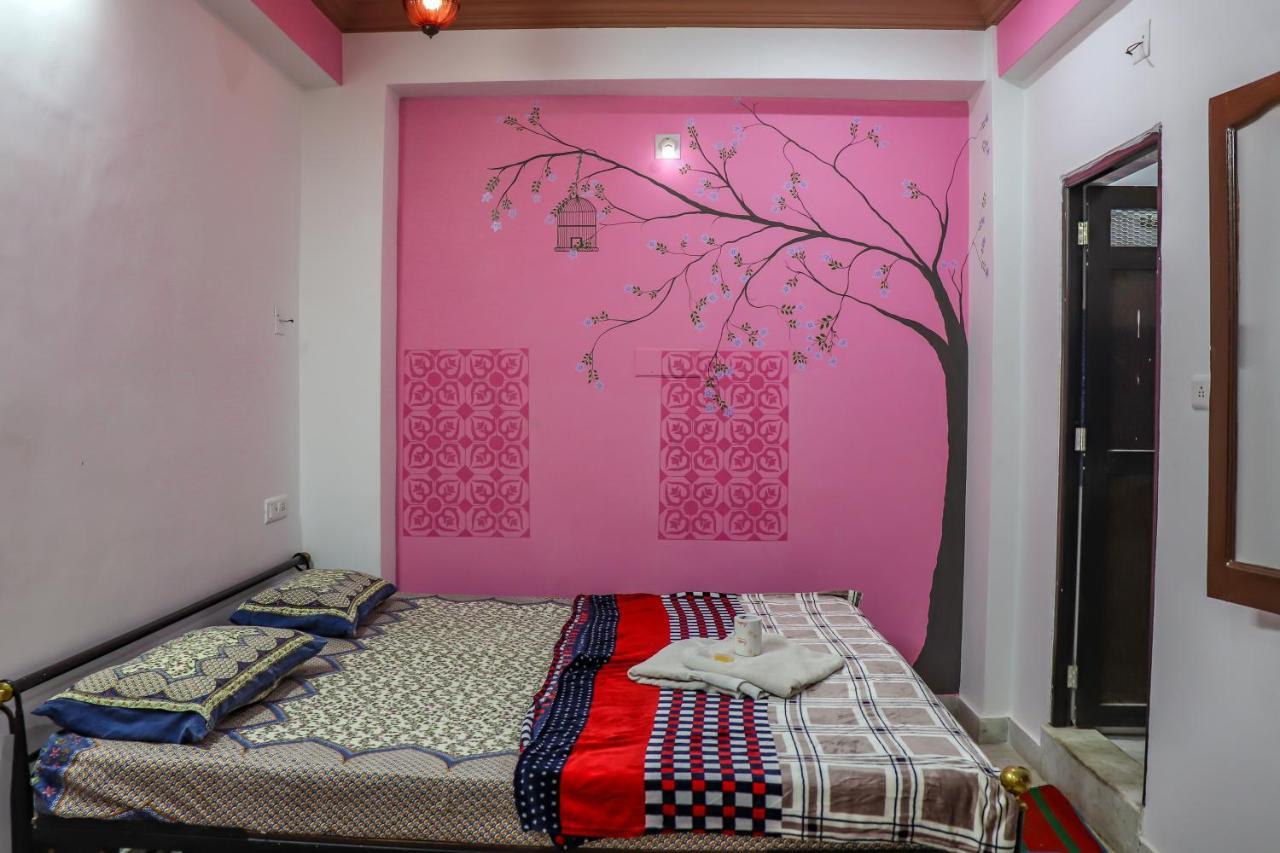 Black Pepper Home Stay Udaipur Kültér fotó